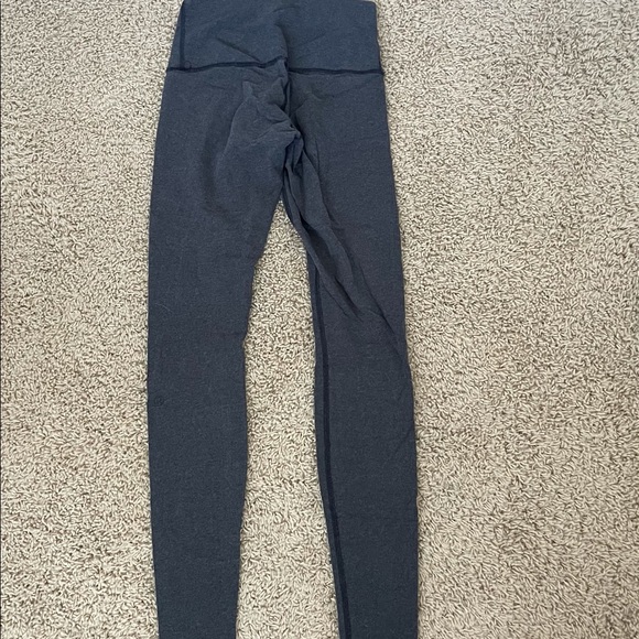 COPY - Lululemon leggings - Picture 2 of 3